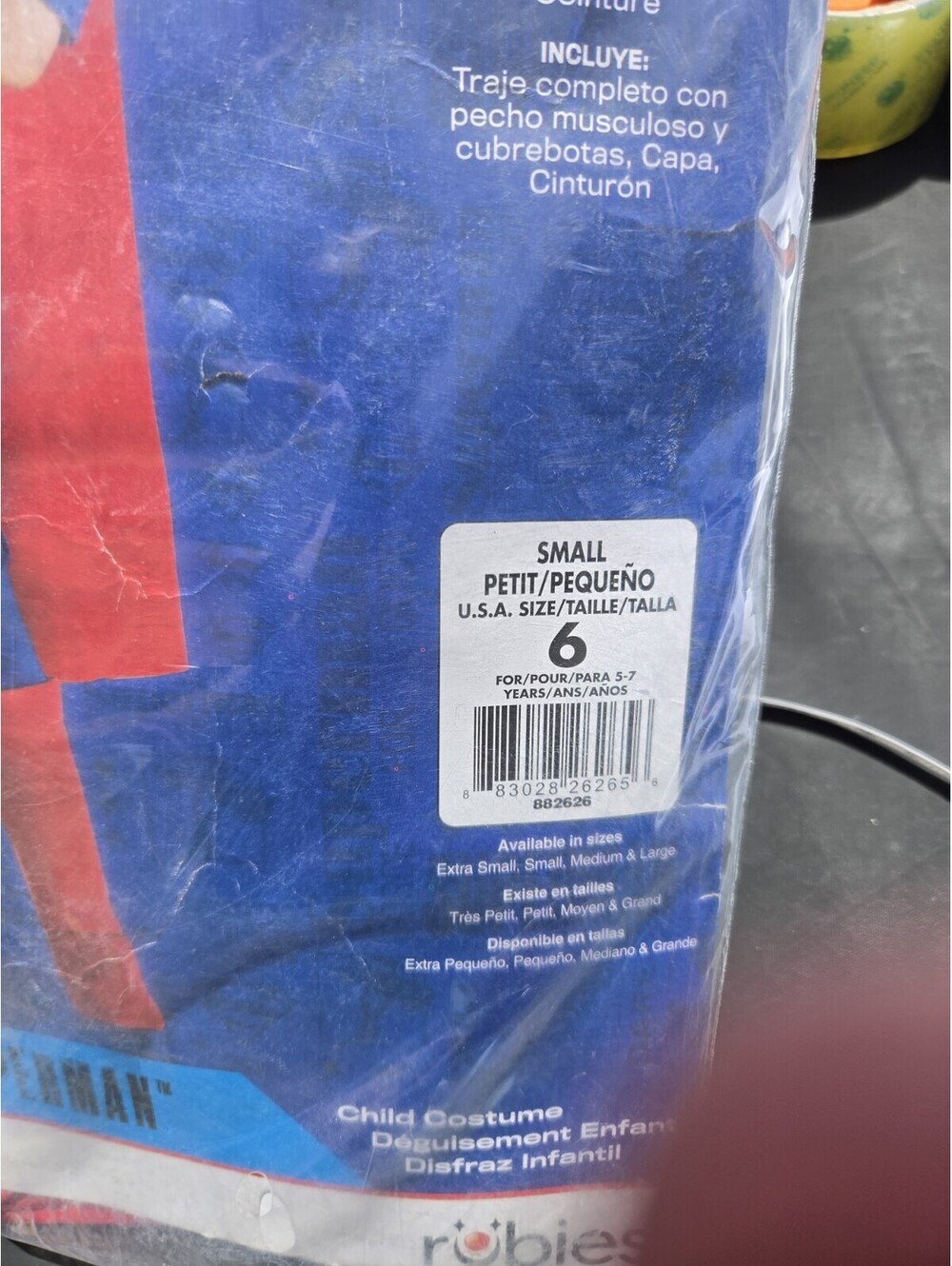 superman costume size 6 - Picture 3 of 3